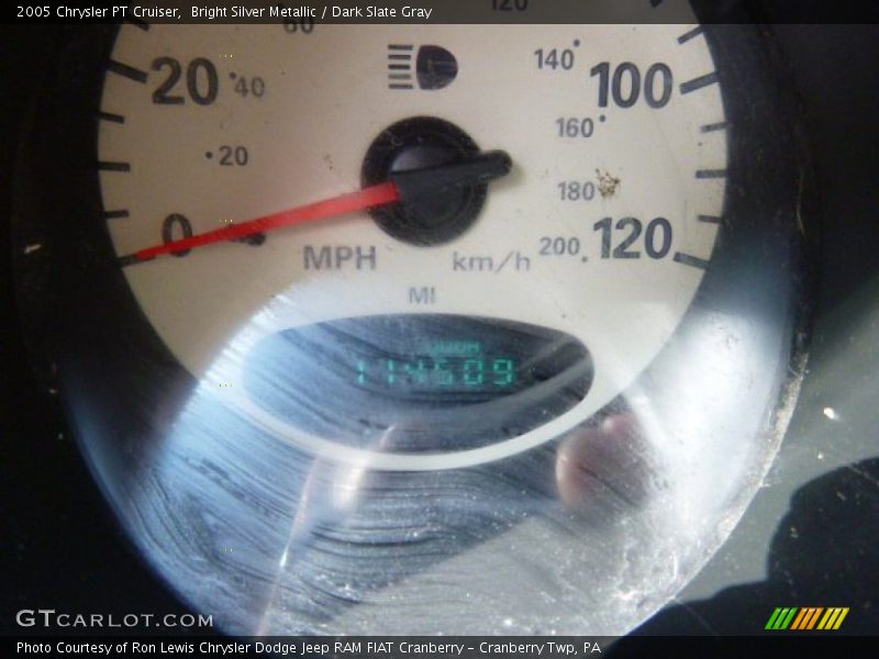Bright Silver Metallic / Dark Slate Gray 2005 Chrysler PT Cruiser