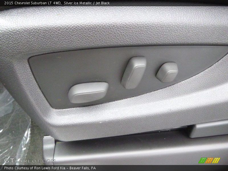 Silver Ice Metallic / Jet Black 2015 Chevrolet Suburban LT 4WD