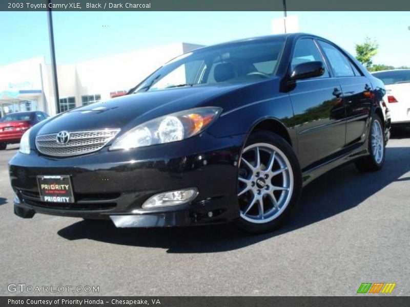 Black / Dark Charcoal 2003 Toyota Camry XLE