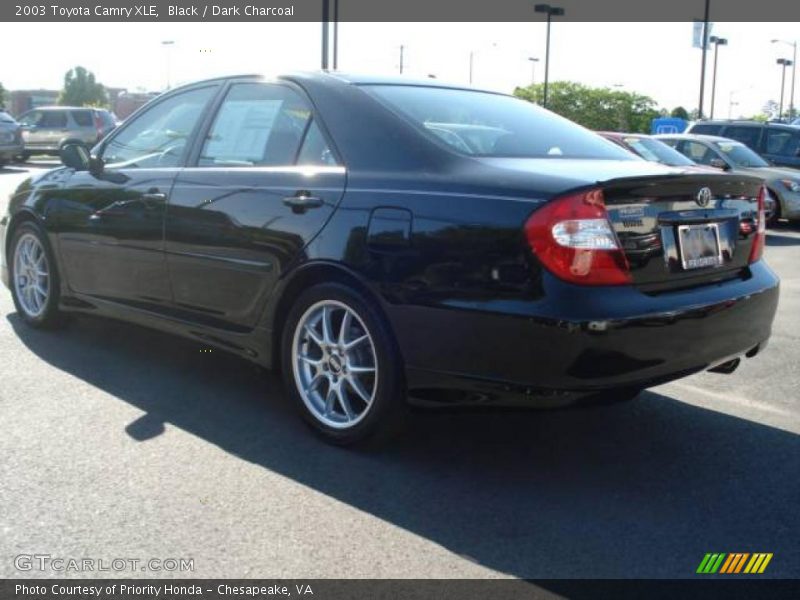 Black / Dark Charcoal 2003 Toyota Camry XLE