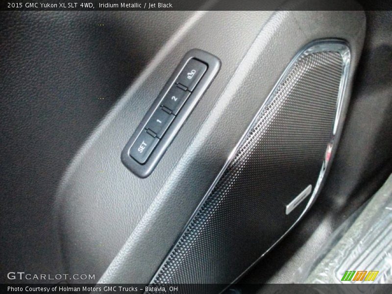 Iridium Metallic / Jet Black 2015 GMC Yukon XL SLT 4WD