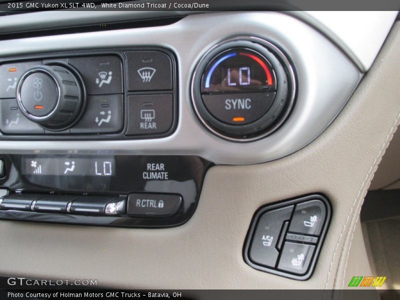 White Diamond Tricoat / Cocoa/Dune 2015 GMC Yukon XL SLT 4WD