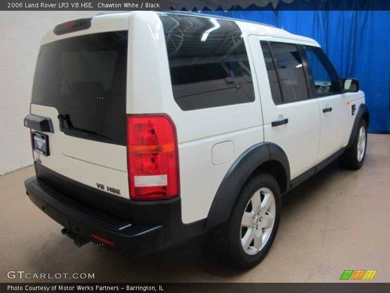 Chawton White / Black 2006 Land Rover LR3 V8 HSE