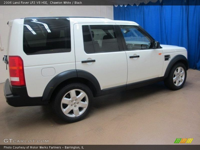 Chawton White / Black 2006 Land Rover LR3 V8 HSE