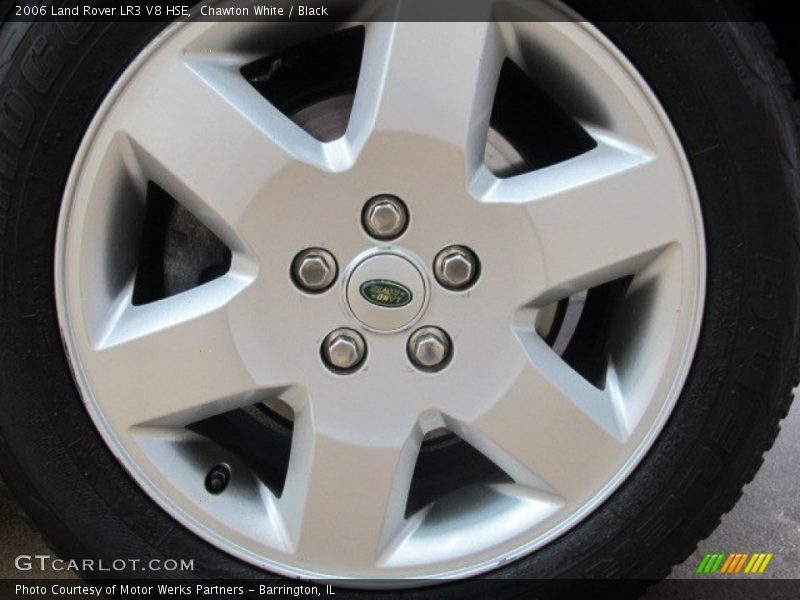 Chawton White / Black 2006 Land Rover LR3 V8 HSE