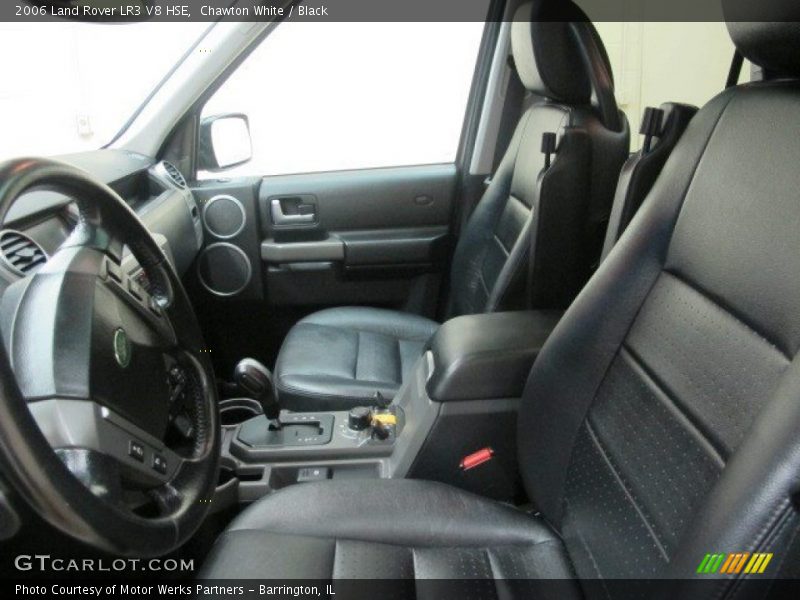 Chawton White / Black 2006 Land Rover LR3 V8 HSE