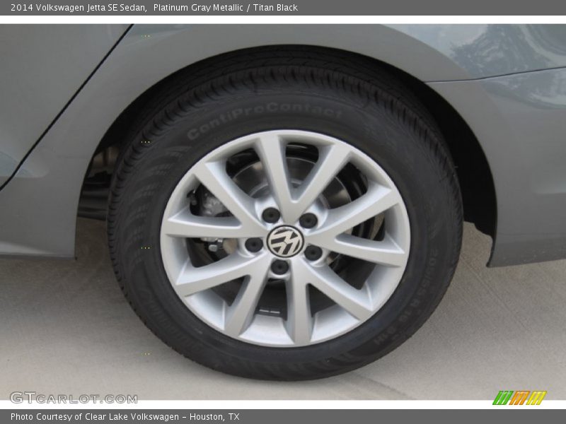 Platinum Gray Metallic / Titan Black 2014 Volkswagen Jetta SE Sedan