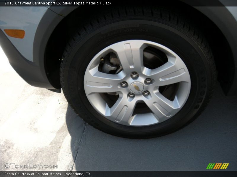 Silver Topaz Metallic / Black 2013 Chevrolet Captiva Sport LS
