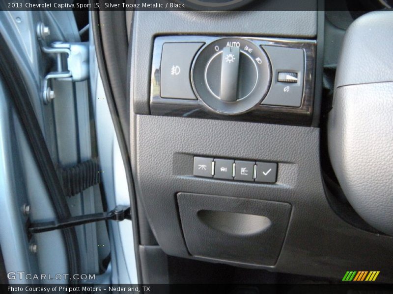 Silver Topaz Metallic / Black 2013 Chevrolet Captiva Sport LS