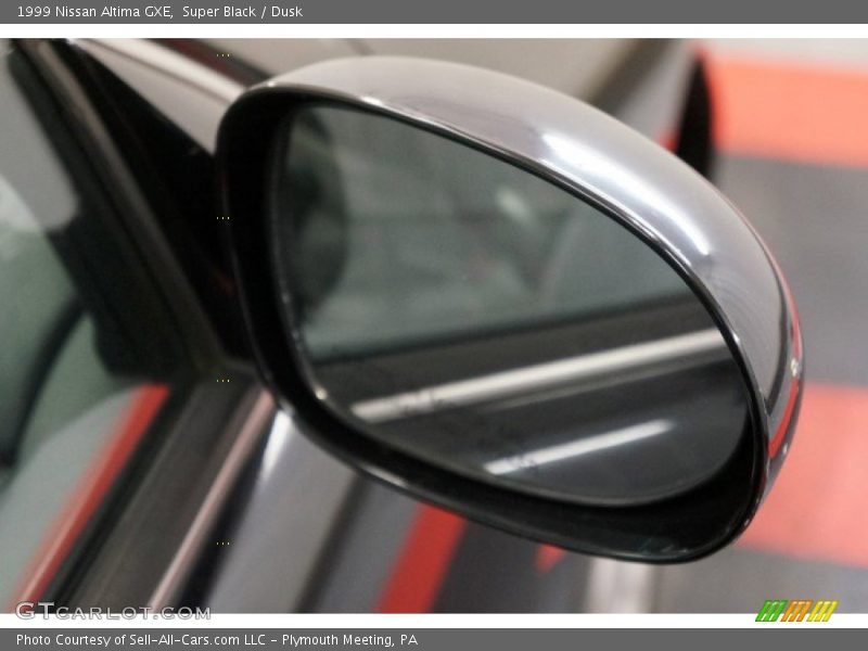 Super Black / Dusk 1999 Nissan Altima GXE