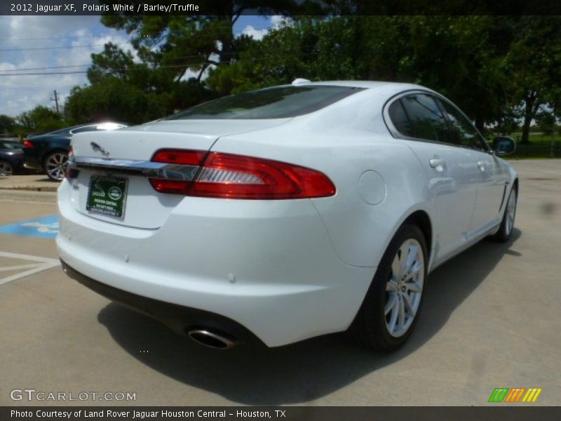 Polaris White / Barley/Truffle 2012 Jaguar XF