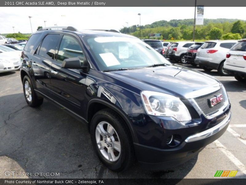 Front 3/4 View of 2011 Acadia SLE AWD
