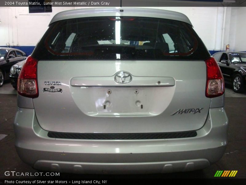 Lunar Mist Silver Metallic / Dark Gray 2004 Toyota Matrix