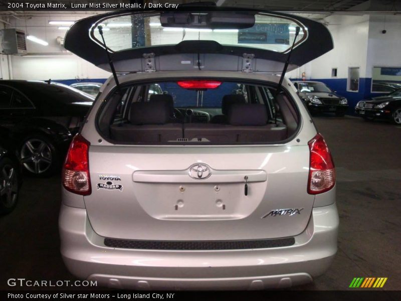 Lunar Mist Silver Metallic / Dark Gray 2004 Toyota Matrix
