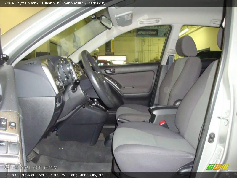 Lunar Mist Silver Metallic / Dark Gray 2004 Toyota Matrix
