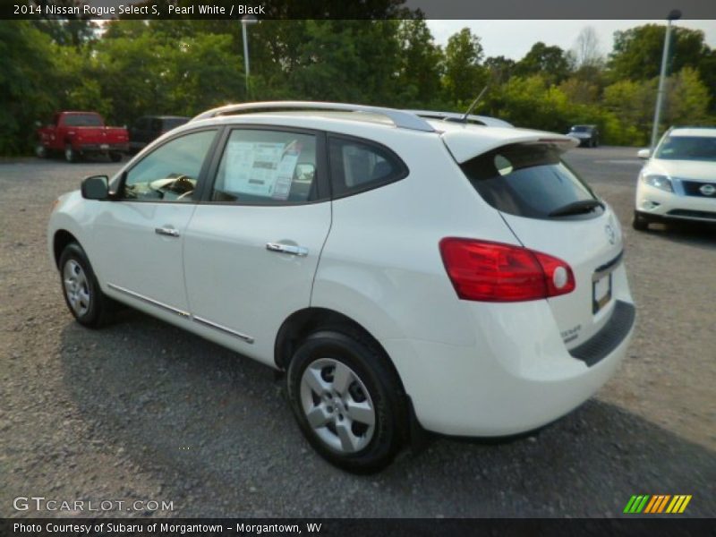 Pearl White / Black 2014 Nissan Rogue Select S