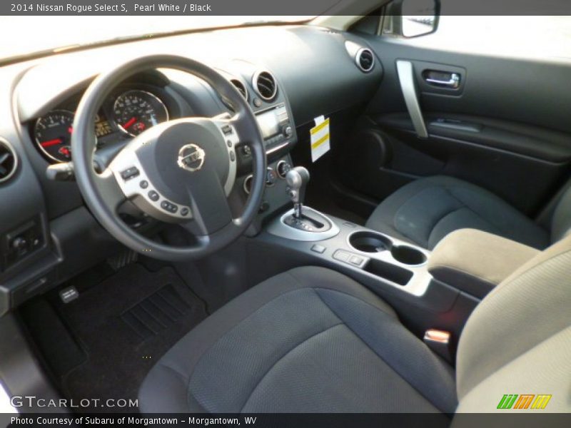 Pearl White / Black 2014 Nissan Rogue Select S