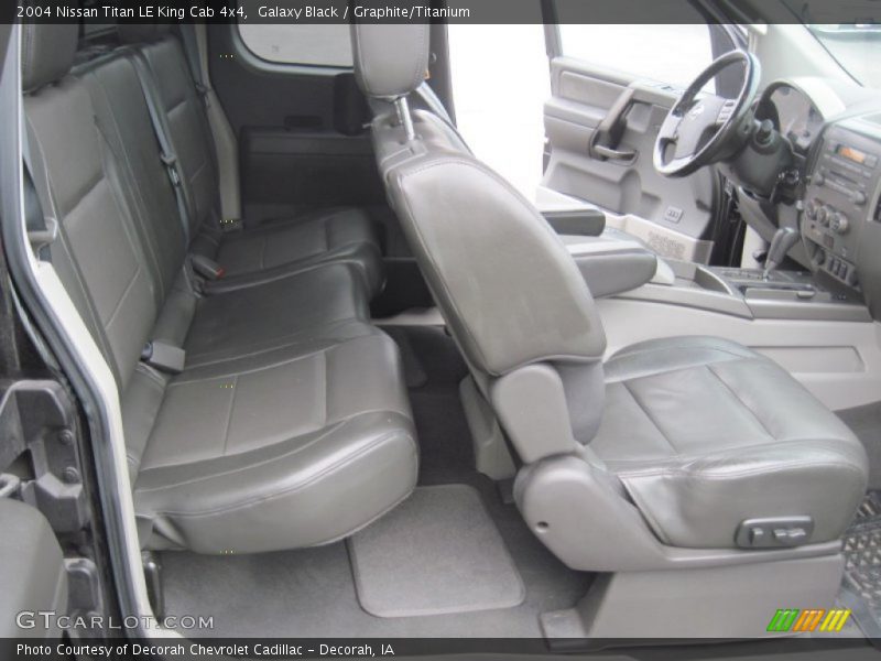 Galaxy Black / Graphite/Titanium 2004 Nissan Titan LE King Cab 4x4