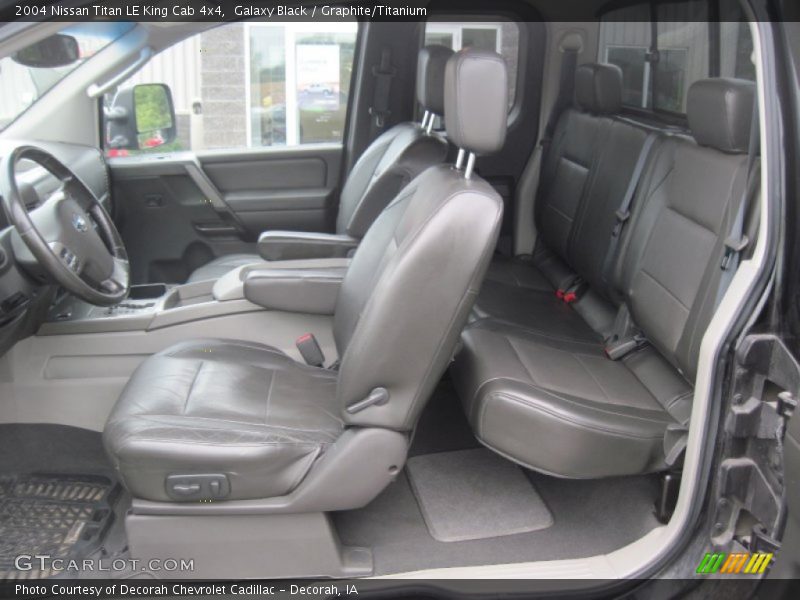 Galaxy Black / Graphite/Titanium 2004 Nissan Titan LE King Cab 4x4