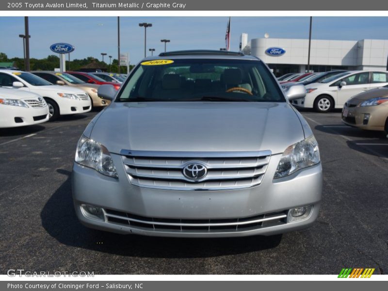 Titanium Metallic / Graphite Gray 2005 Toyota Avalon Limited