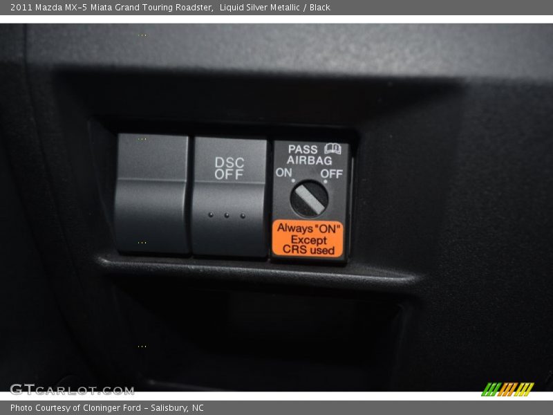 Liquid Silver Metallic / Black 2011 Mazda MX-5 Miata Grand Touring Roadster