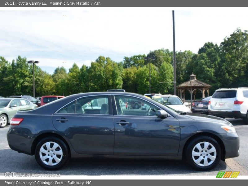 Magnetic Gray Metallic / Ash 2011 Toyota Camry LE