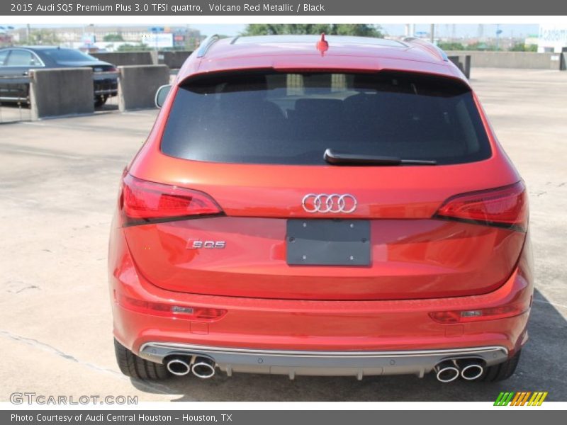  2015 SQ5 Premium Plus 3.0 TFSI quattro Volcano Red Metallic