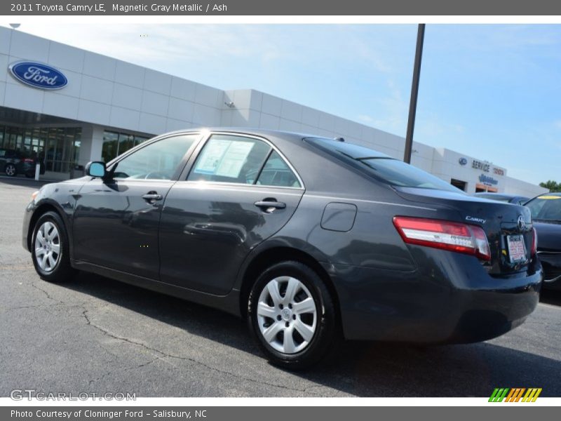 Magnetic Gray Metallic / Ash 2011 Toyota Camry LE
