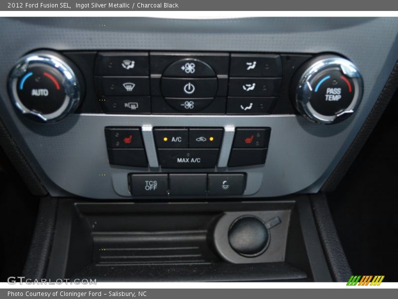 Ingot Silver Metallic / Charcoal Black 2012 Ford Fusion SEL