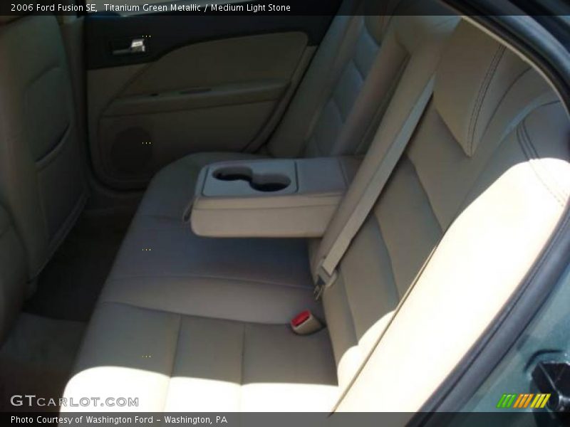 Titanium Green Metallic / Medium Light Stone 2006 Ford Fusion SE