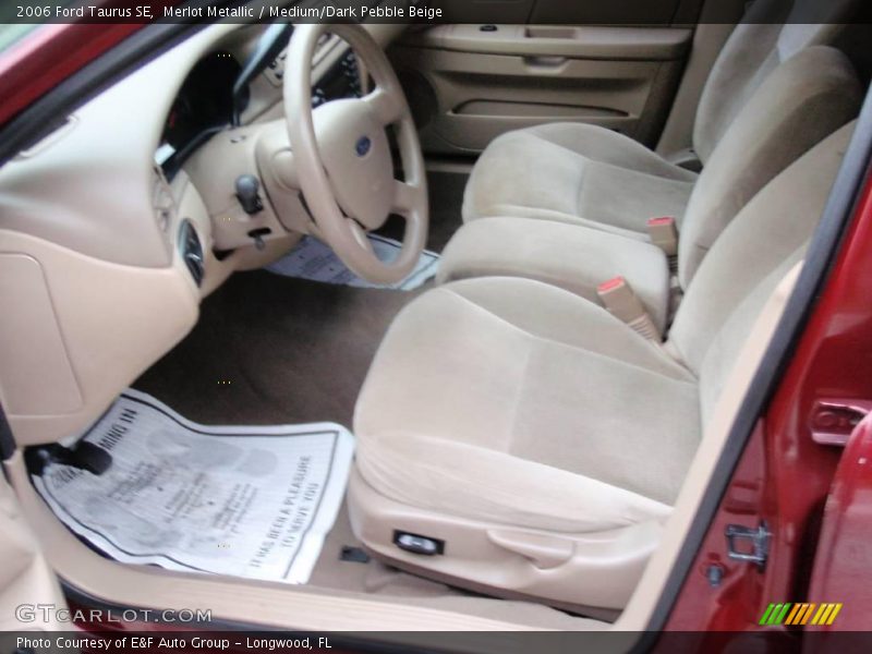Merlot Metallic / Medium/Dark Pebble Beige 2006 Ford Taurus SE