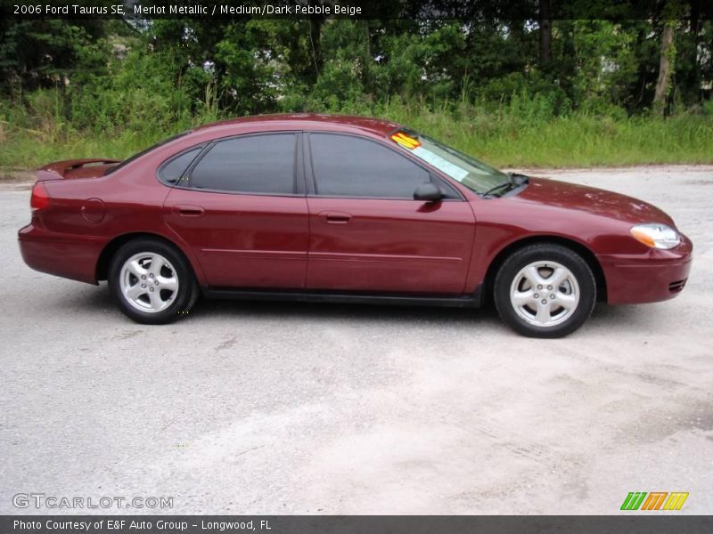 Merlot Metallic / Medium/Dark Pebble Beige 2006 Ford Taurus SE