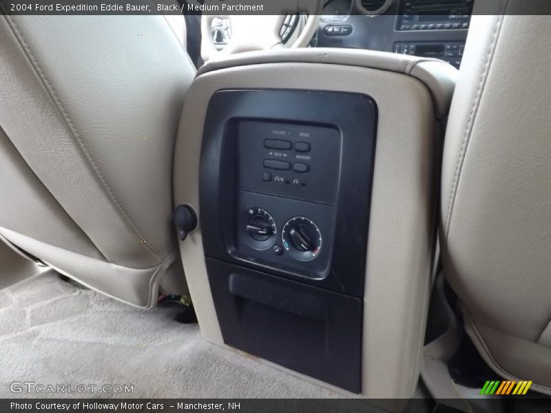 Black / Medium Parchment 2004 Ford Expedition Eddie Bauer