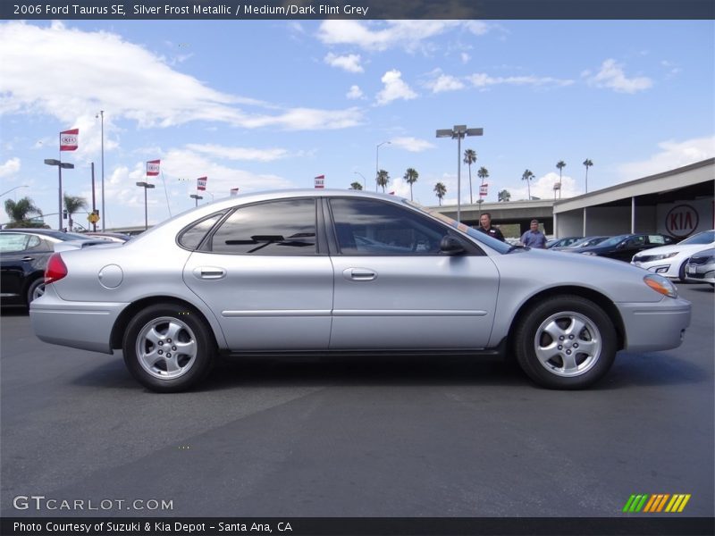 Silver Frost Metallic / Medium/Dark Flint Grey 2006 Ford Taurus SE