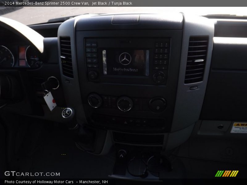 Jet Black / Tunja Black 2014 Mercedes-Benz Sprinter 2500 Crew Van