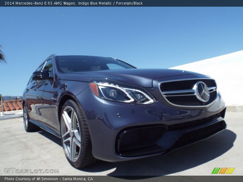 Front 3/4 View of 2014 E 63 AMG Wagon