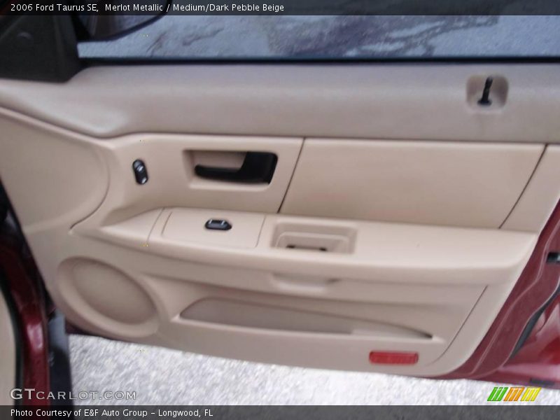 Merlot Metallic / Medium/Dark Pebble Beige 2006 Ford Taurus SE