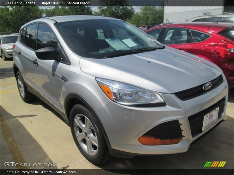 Ingot Silver / Charcoal Black 2014 Ford Escape S