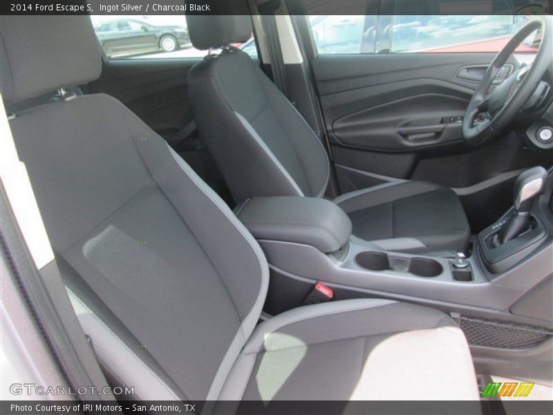 Ingot Silver / Charcoal Black 2014 Ford Escape S
