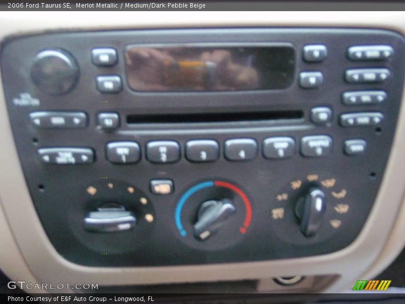 Merlot Metallic / Medium/Dark Pebble Beige 2006 Ford Taurus SE