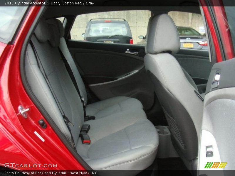 Boston Red / Gray 2013 Hyundai Accent SE 5 Door