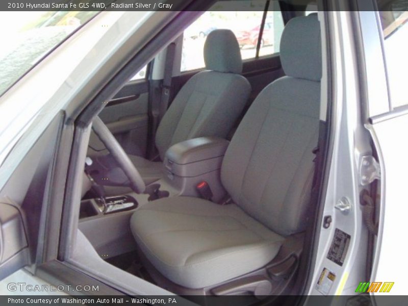 Radiant Silver / Gray 2010 Hyundai Santa Fe GLS 4WD