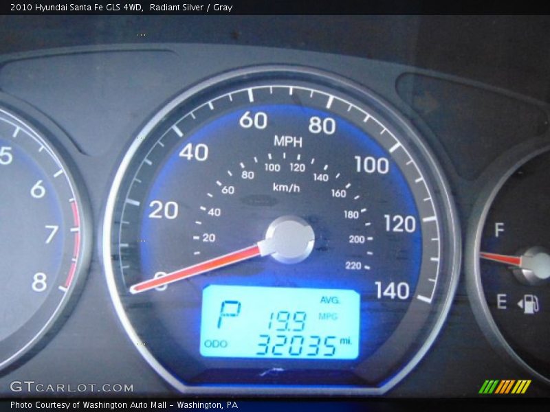 Radiant Silver / Gray 2010 Hyundai Santa Fe GLS 4WD