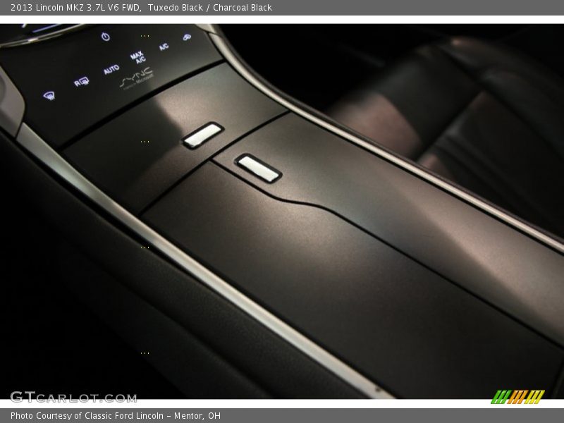 Tuxedo Black / Charcoal Black 2013 Lincoln MKZ 3.7L V6 FWD