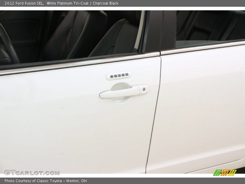 White Platinum Tri-Coat / Charcoal Black 2012 Ford Fusion SEL