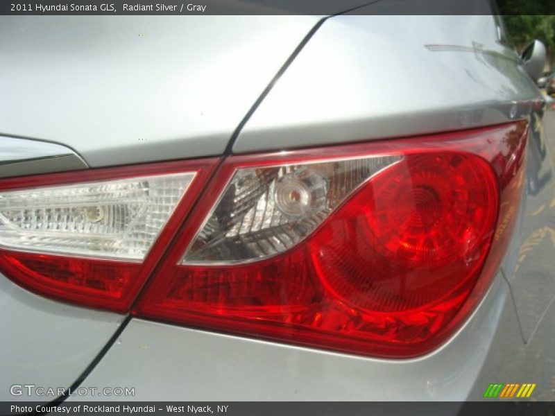 Radiant Silver / Gray 2011 Hyundai Sonata GLS