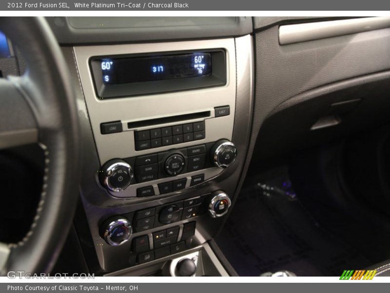 White Platinum Tri-Coat / Charcoal Black 2012 Ford Fusion SEL