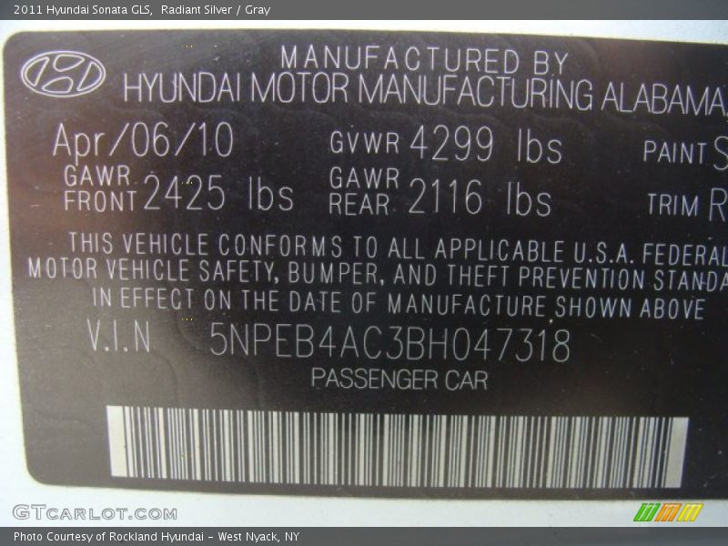 Radiant Silver / Gray 2011 Hyundai Sonata GLS