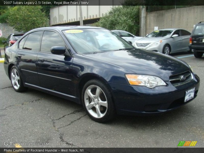 Regal Blue Pearl / Ivory 2007 Subaru Legacy 2.5i Sedan