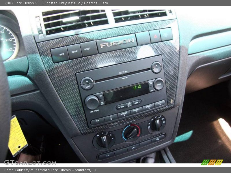 Tungsten Grey Metallic / Charcoal Black 2007 Ford Fusion SE